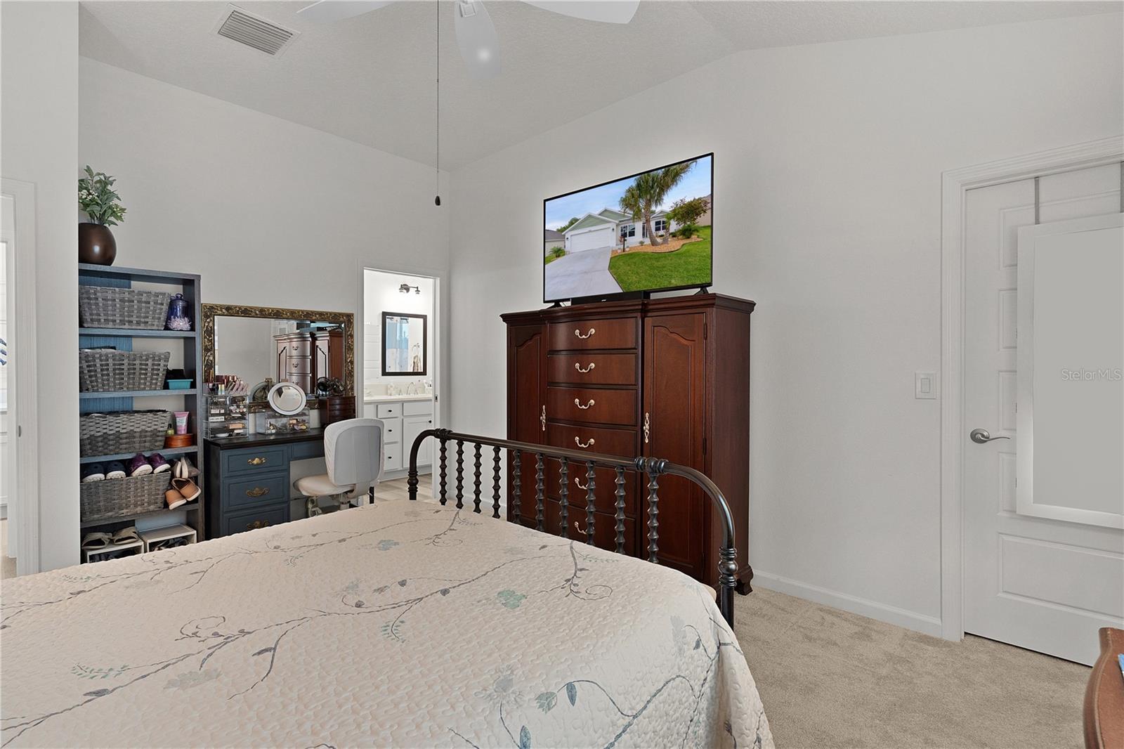 Image 22 of 48 For 7539 Hagemeyer Place