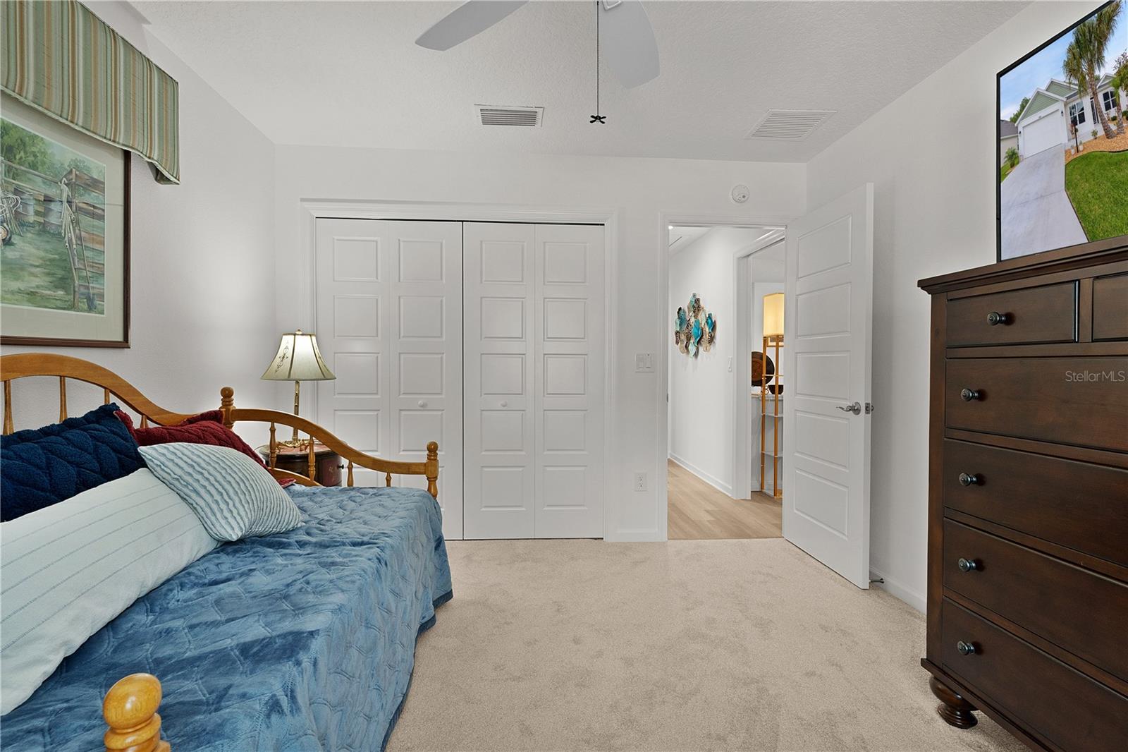 Image 27 of 48 For 7539 Hagemeyer Place