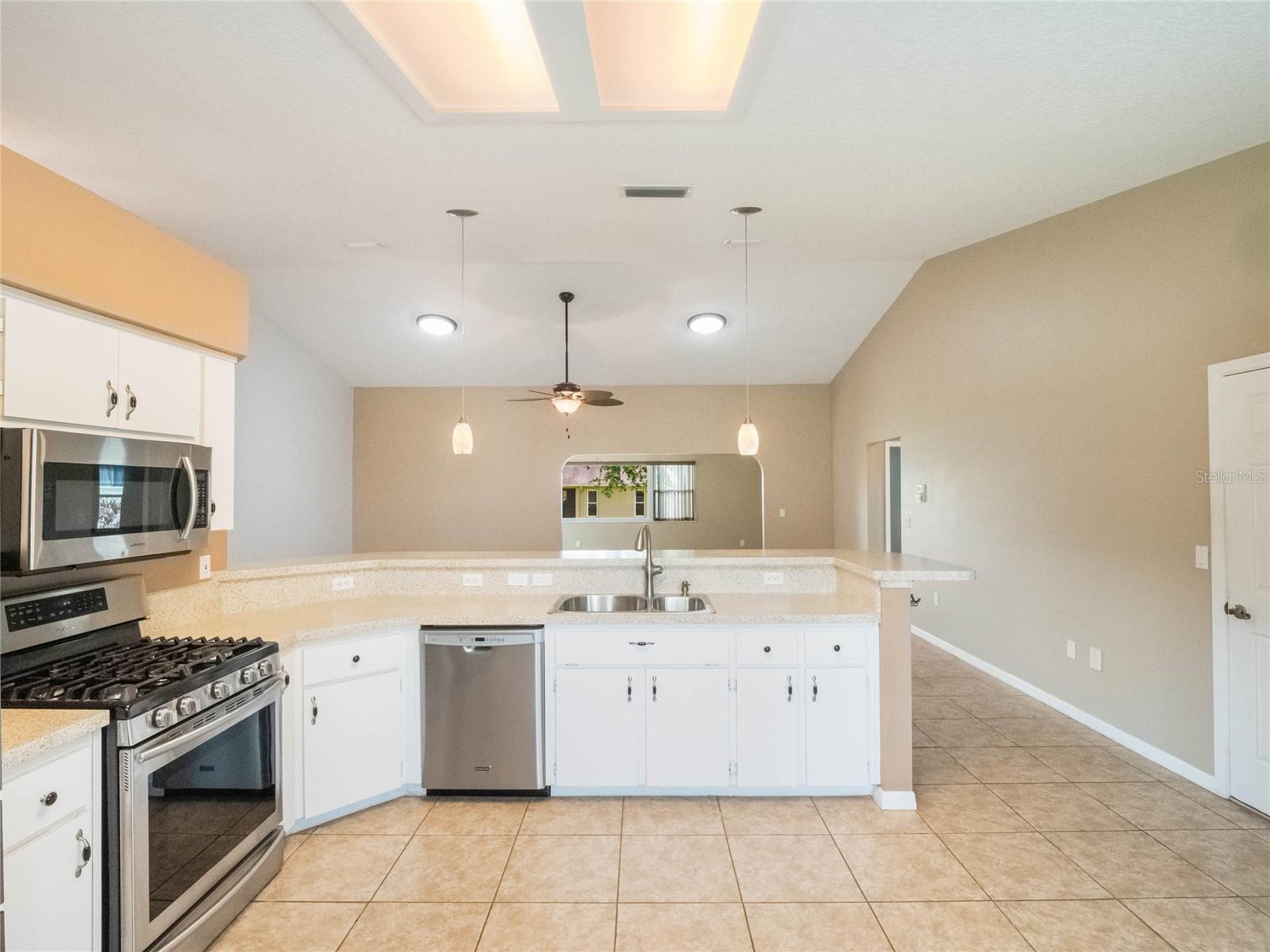 Image 11 of 87 For 6410 Tildon Court