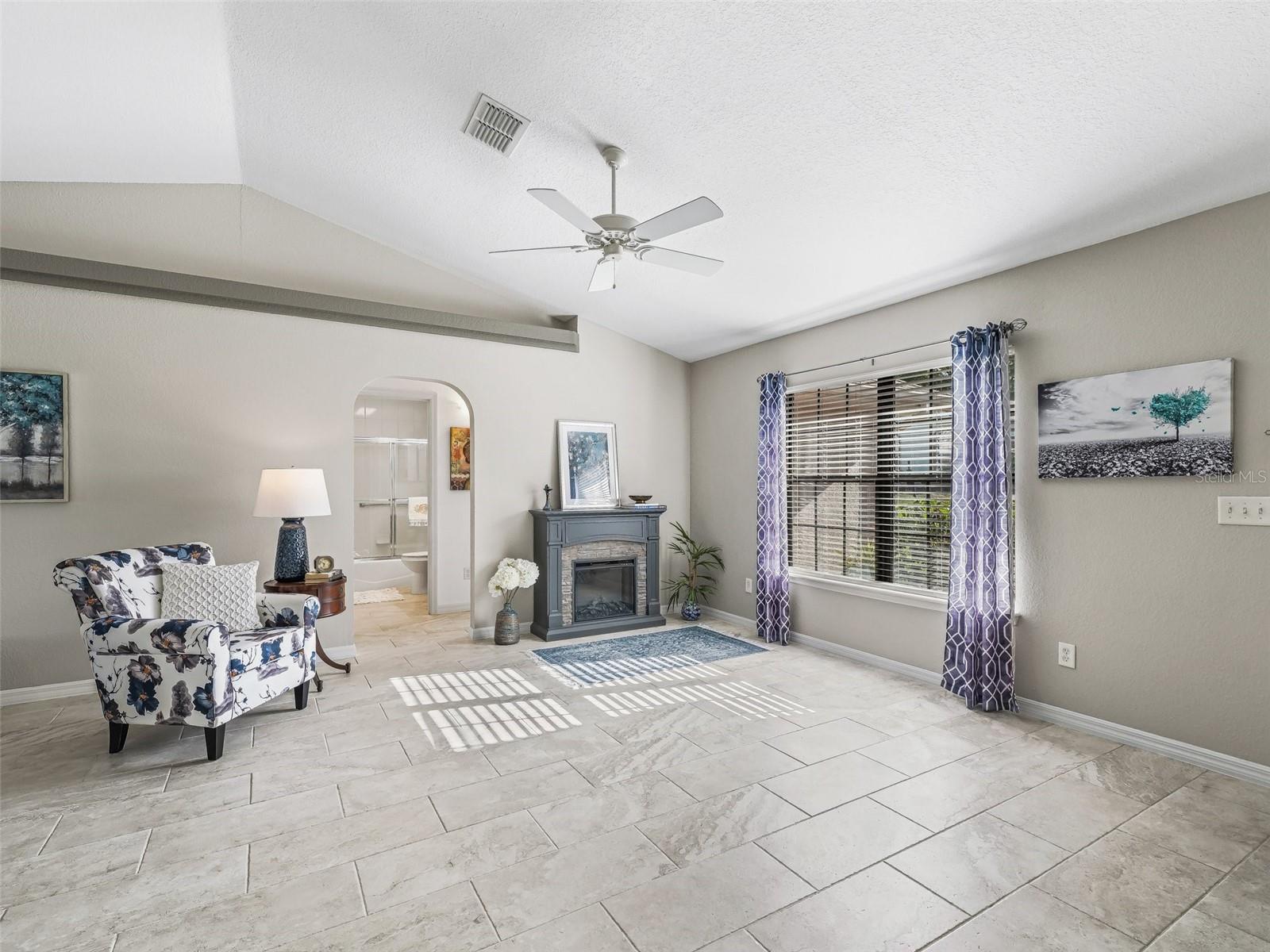 Image 7 of 53 For 17898 125th Circle