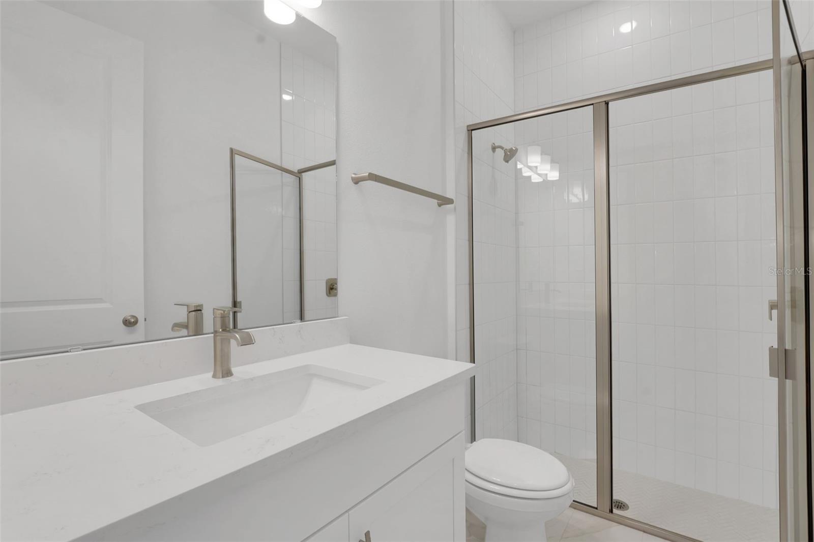 Image 22 of 41 For 14347 Crest Palm Avenue