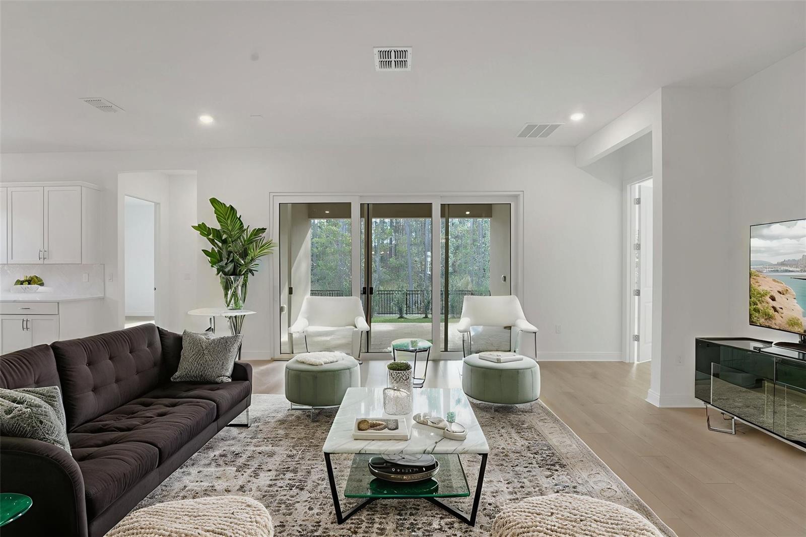 Image 33 of 41 For 14347 Crest Palm Avenue