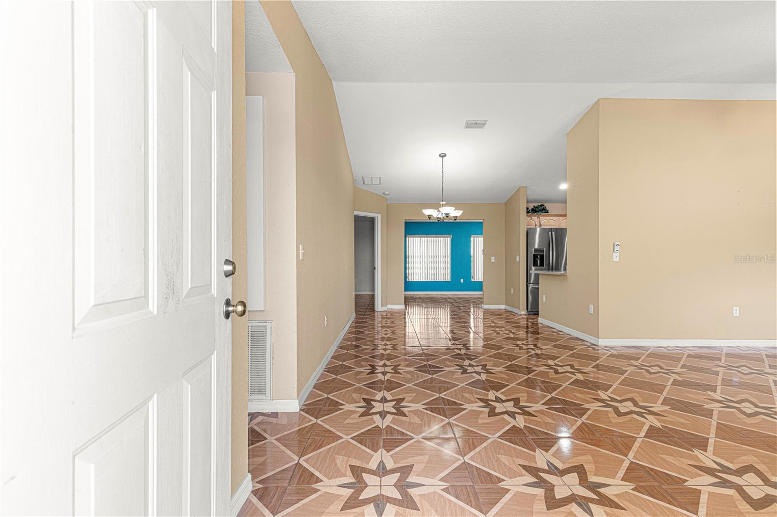 Image 6 of 52 For 17594 95th Circle