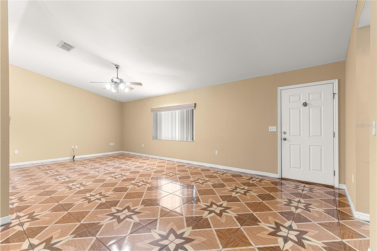 Image 8 of 52 For 17594 95th Circle