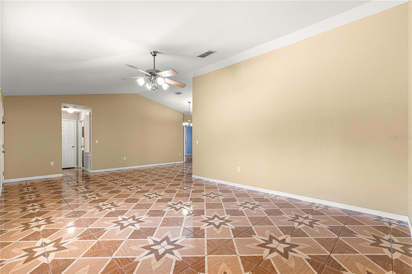 Image 9 of 52 For 17594 95th Circle