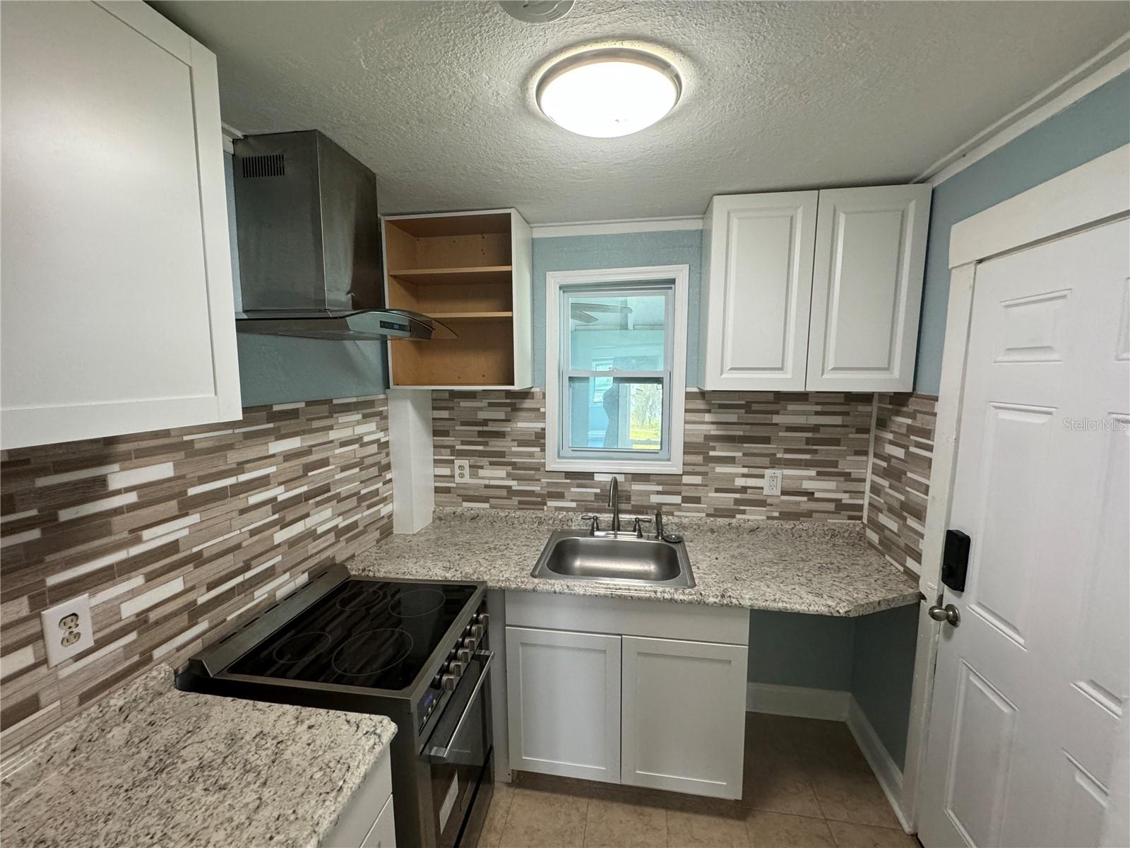 Image 7 of 13 For 348 Central Avenue Upper