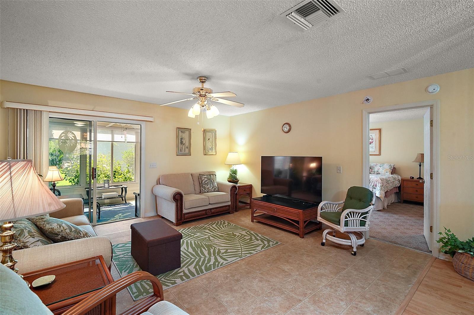 Image 5 of 26 For 7650 174th Gaillard Place