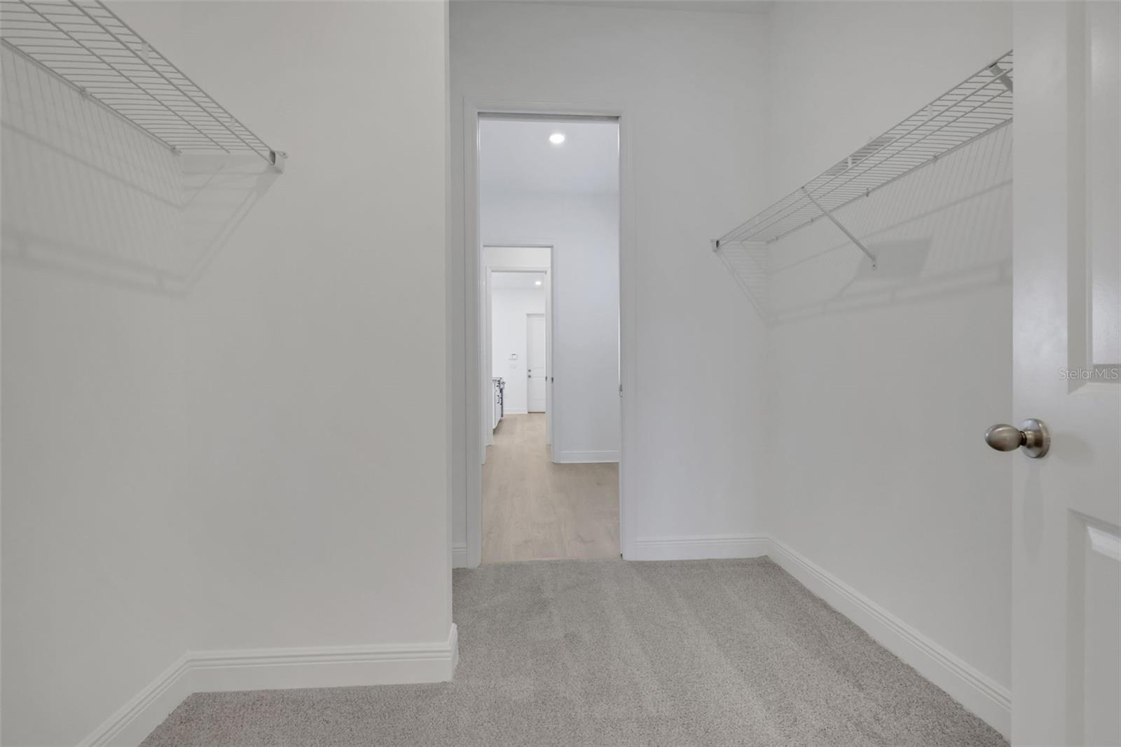 Image 21 of 43 For 6553 Rover Way