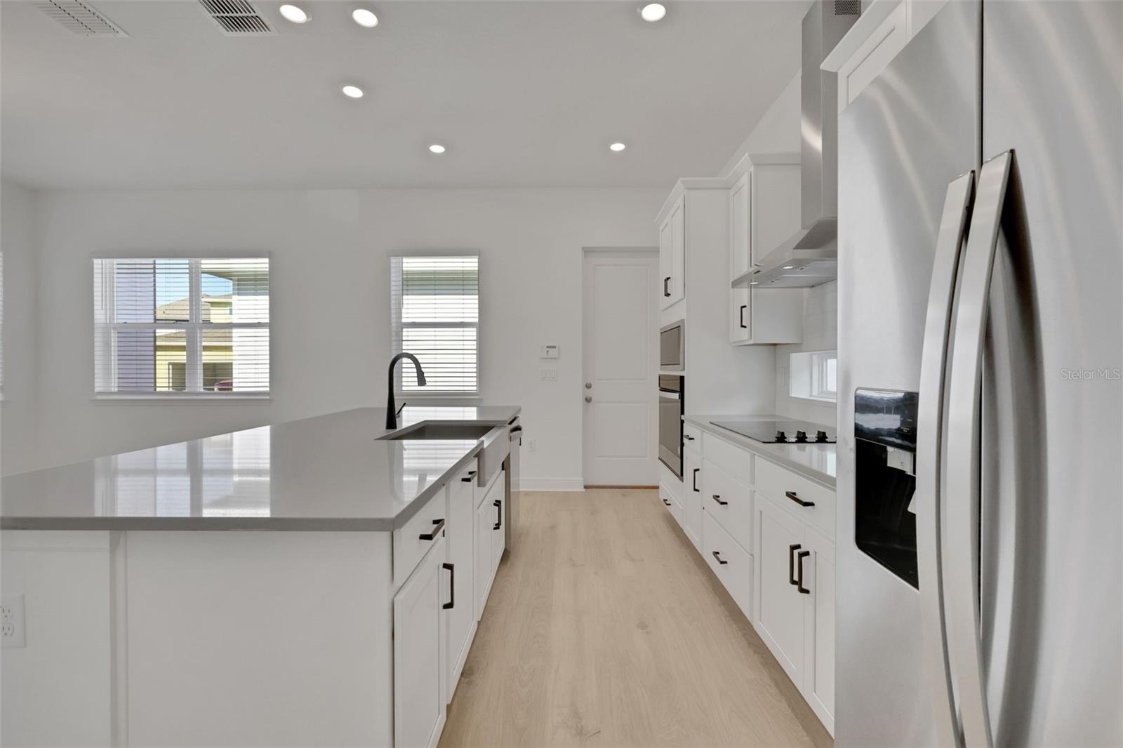 Image 29 of 43 For 6553 Rover Way