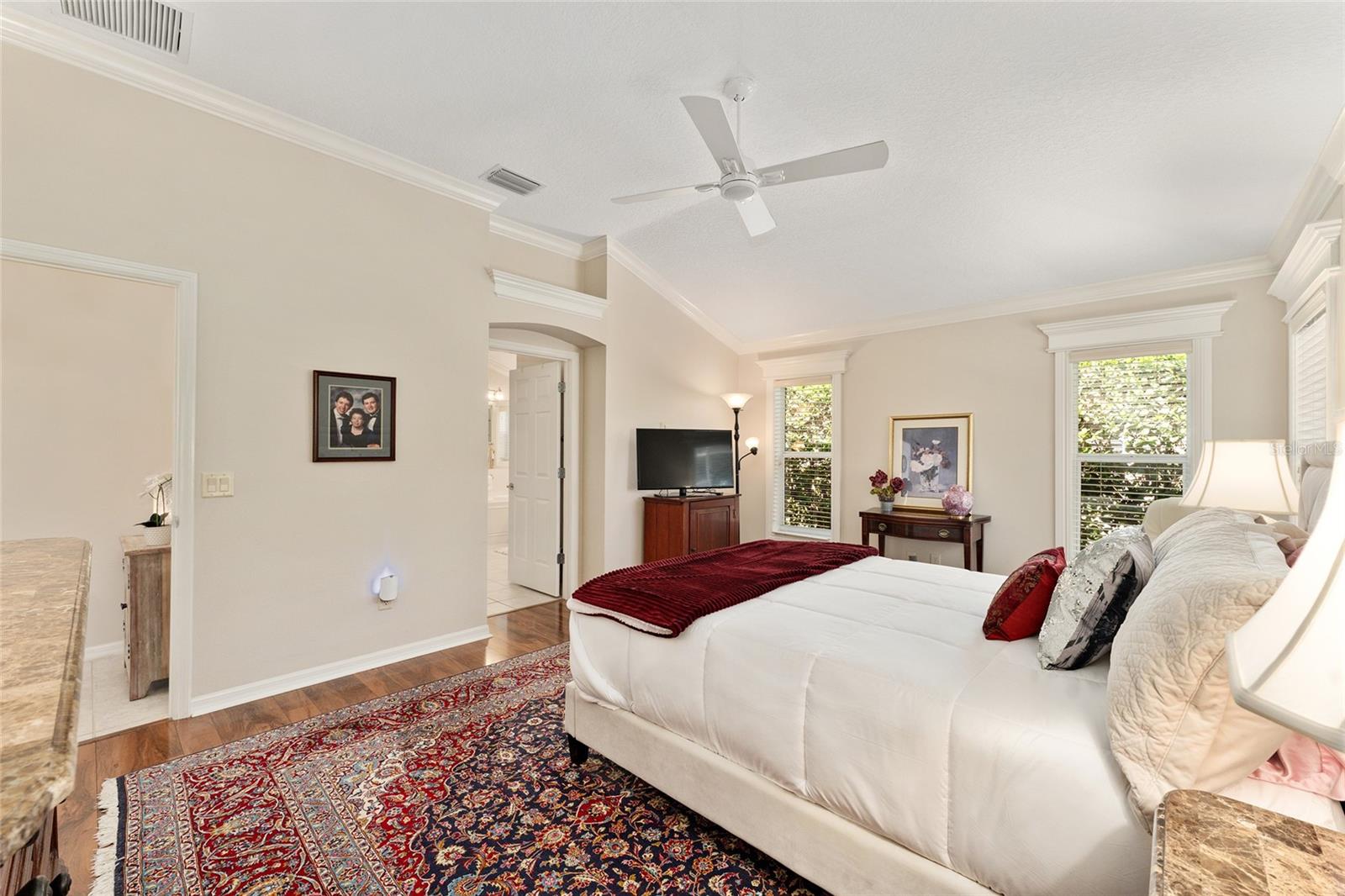 Image 25 of 66 For 17089 79th Clearview Avenue