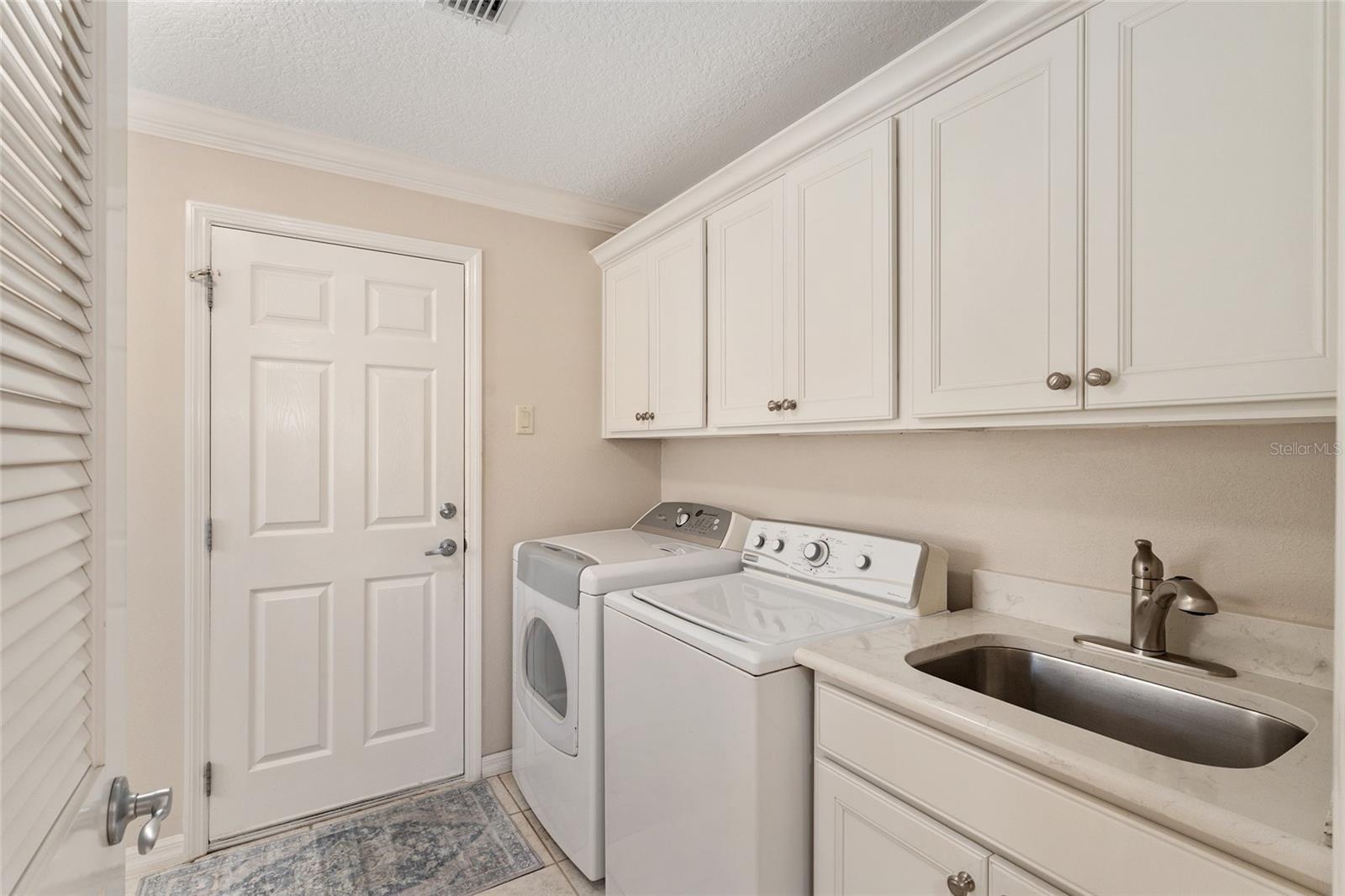 Image 39 of 66 For 17089 79th Clearview Avenue