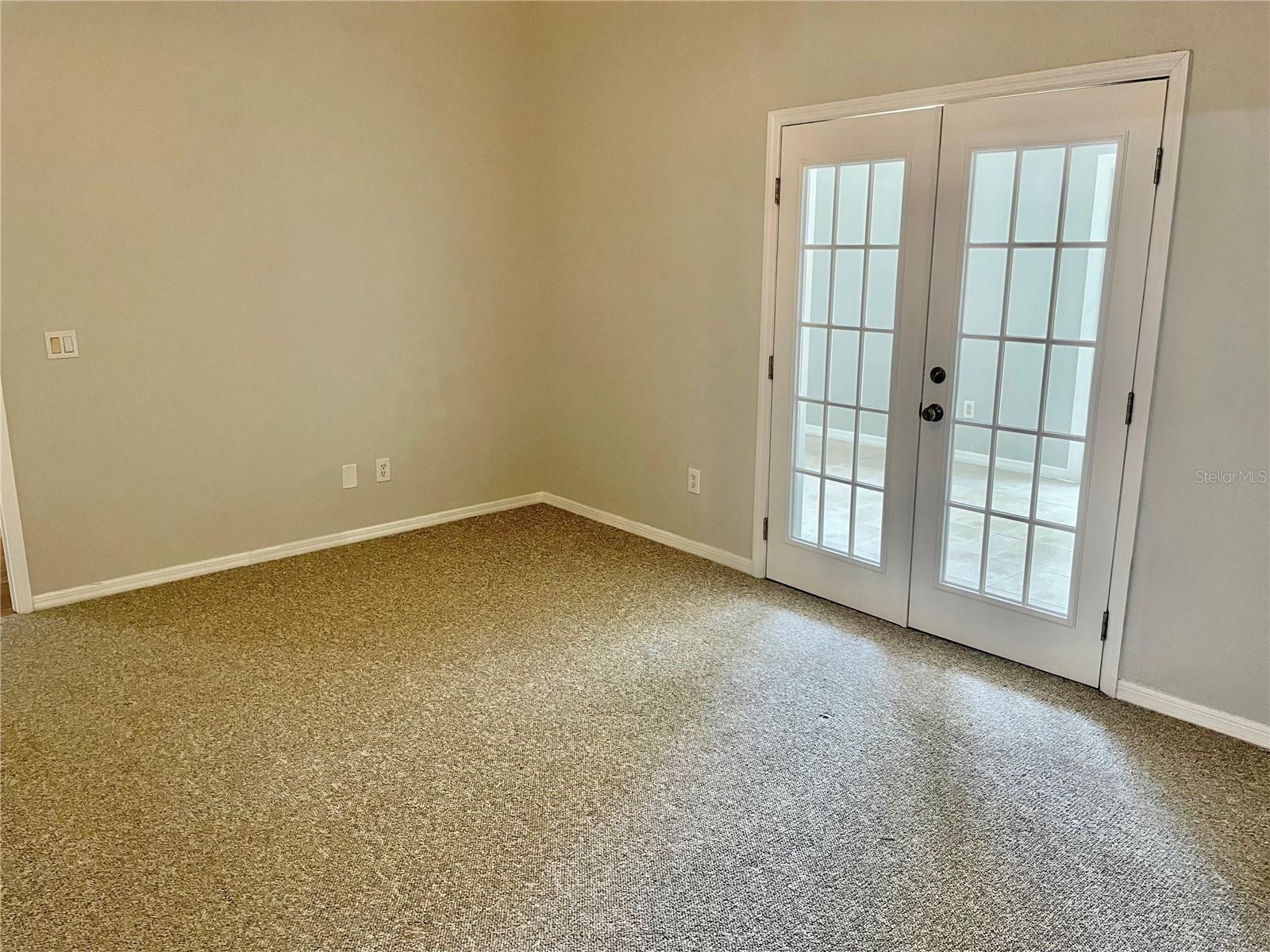 Image 11 of 16 For 14313 Laurelton Drive