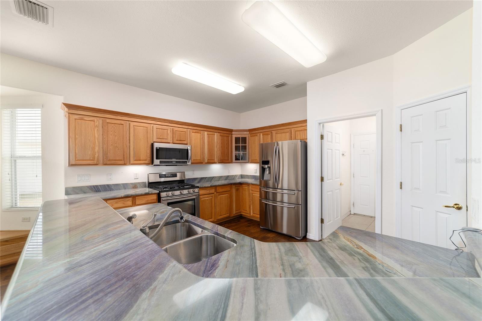 Image 21 of 87 For 12485 90th Terrace