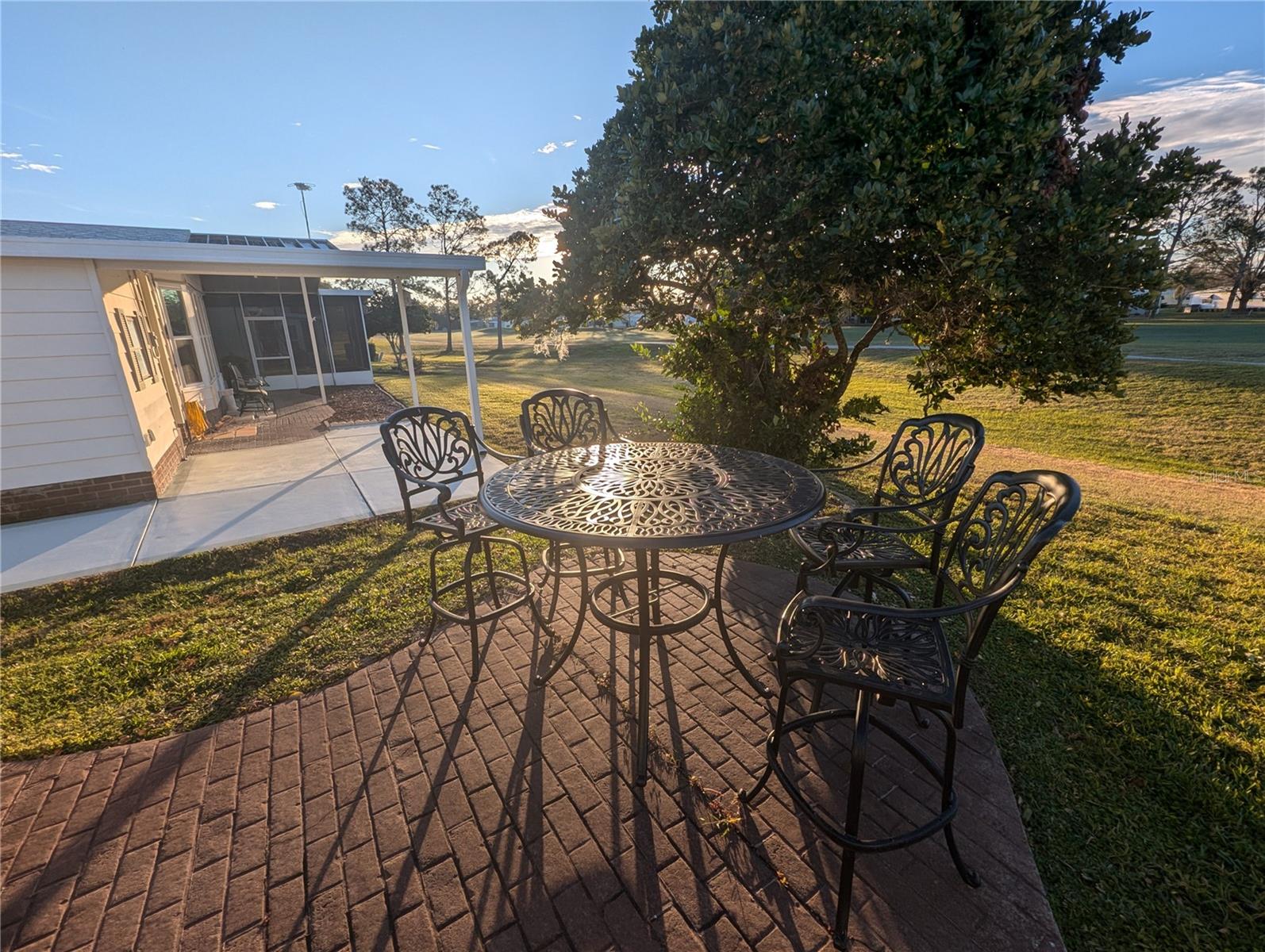 Image 4 of 26 For 1712 Schwartz Boulevard