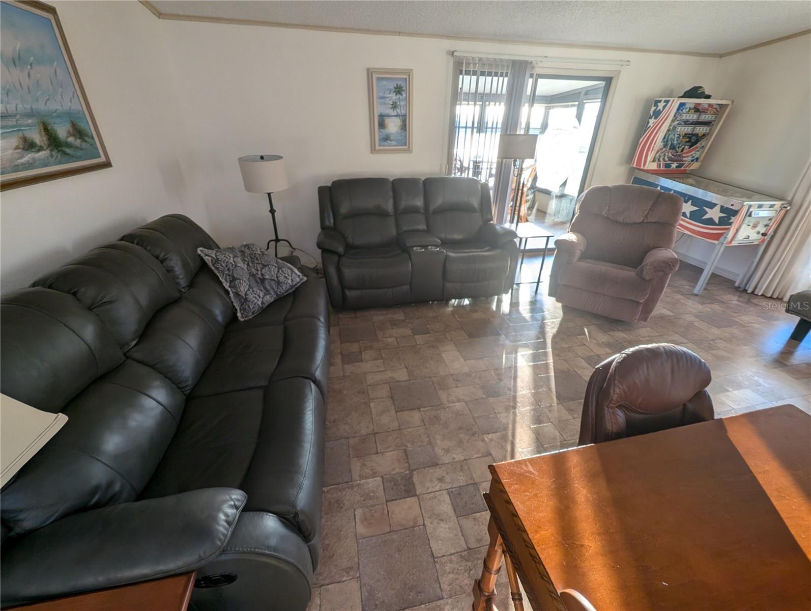 Image 6 of 26 For 1712 Schwartz Boulevard