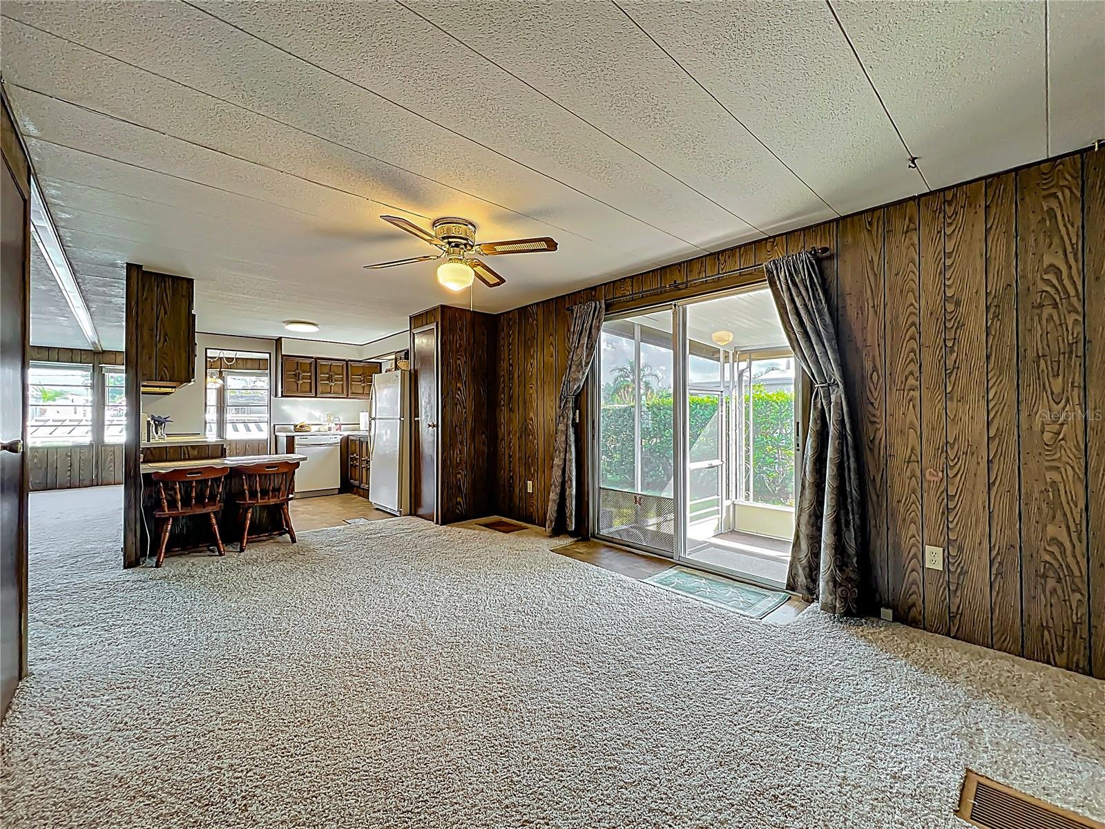 Image 10 of 63 For 12706 Lake Dora Circle