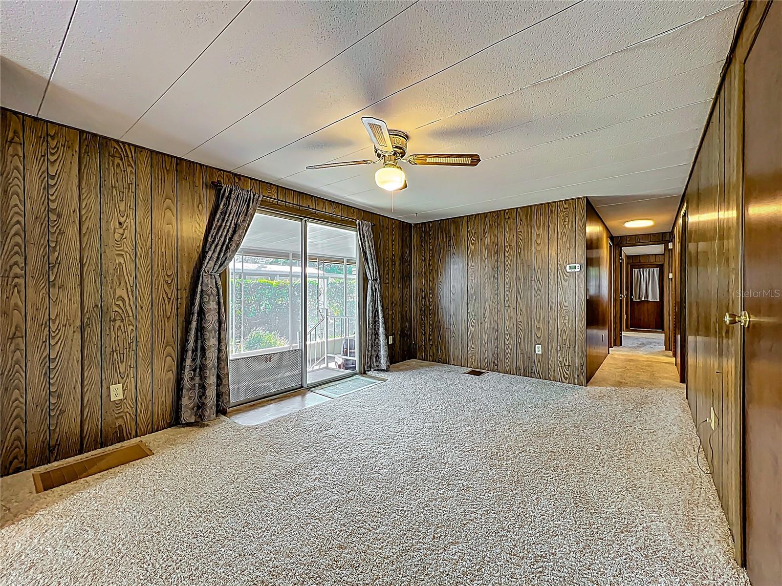 Image 12 of 63 For 12706 Lake Dora Circle