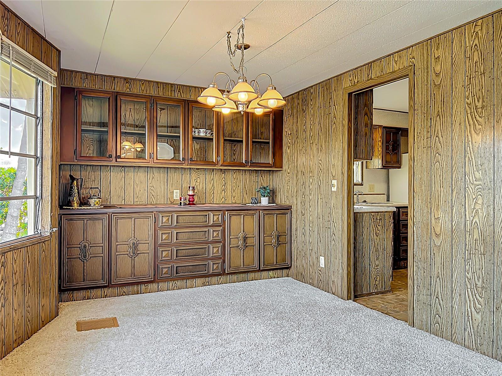 Image 21 of 63 For 12706 Lake Dora Circle