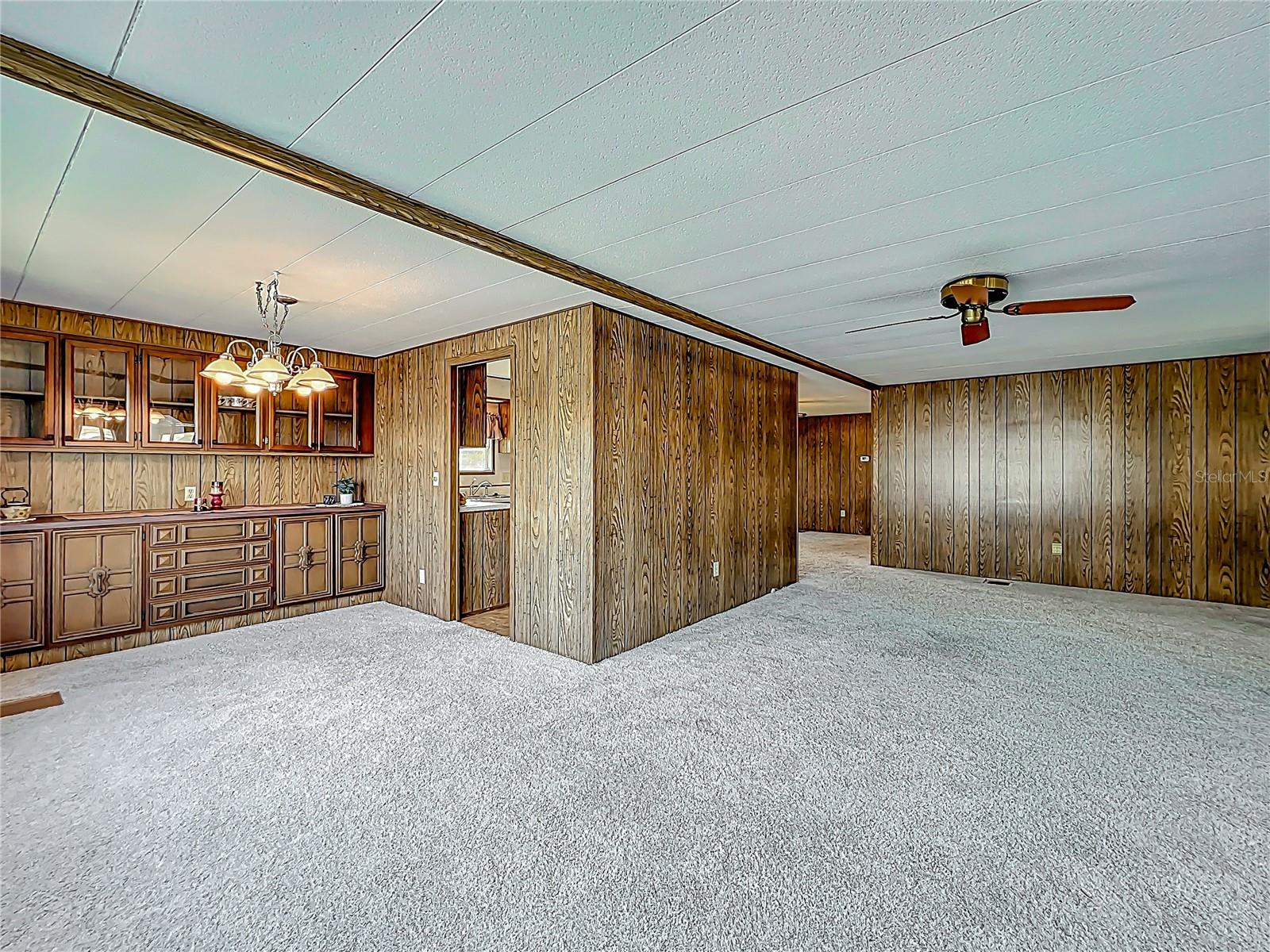 Image 24 of 63 For 12706 Lake Dora Circle