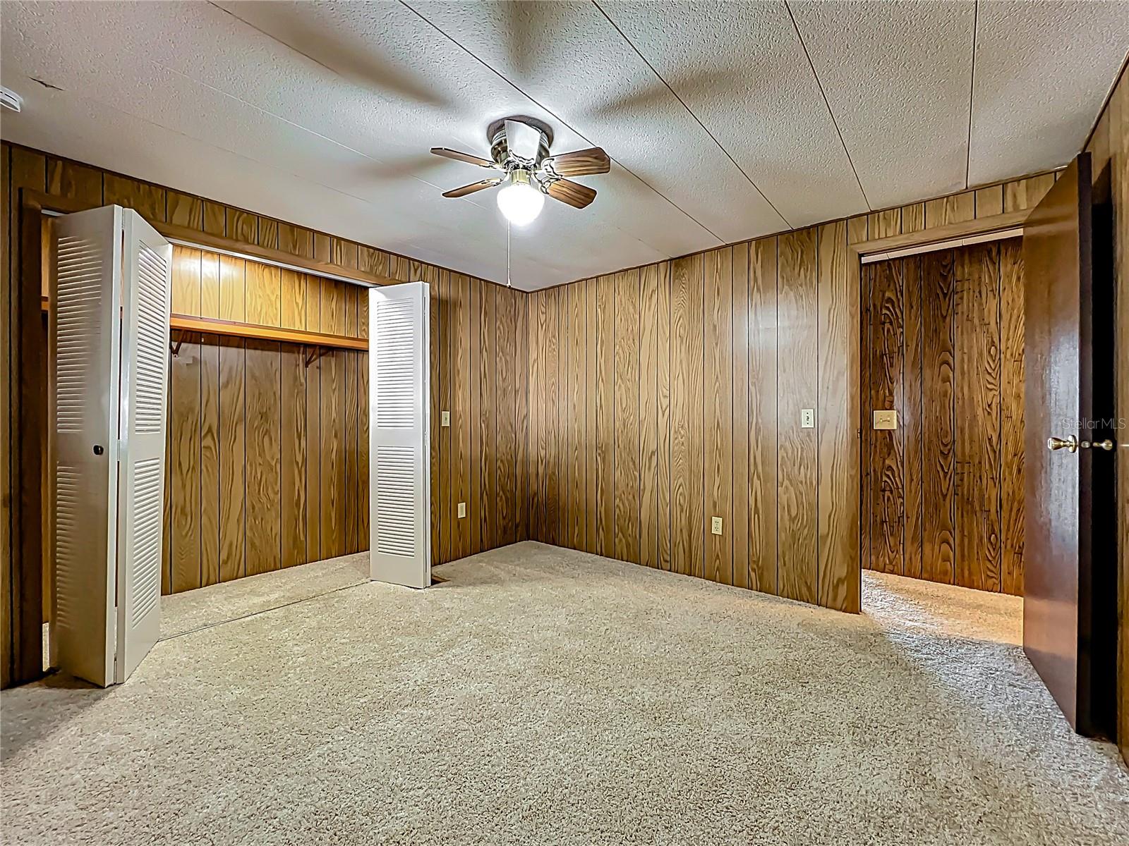 Image 29 of 63 For 12706 Lake Dora Circle