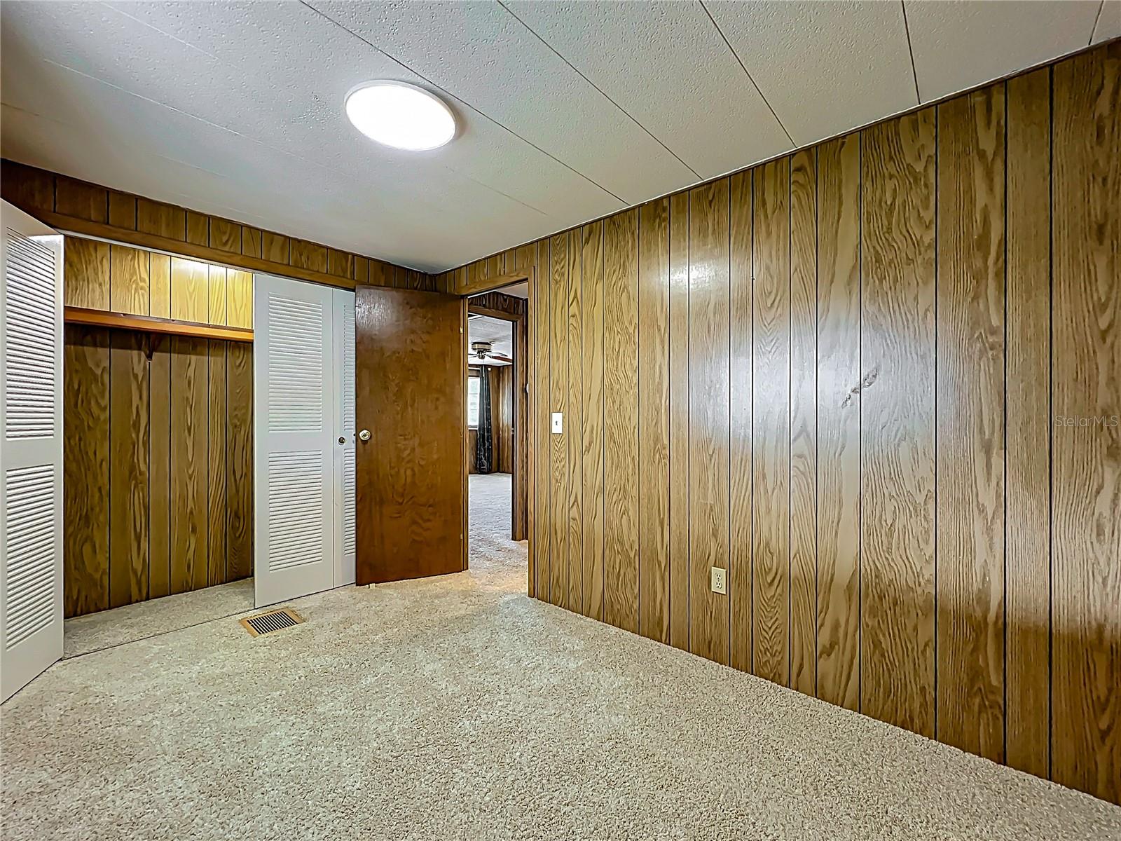 Image 30 of 63 For 12706 Lake Dora Circle
