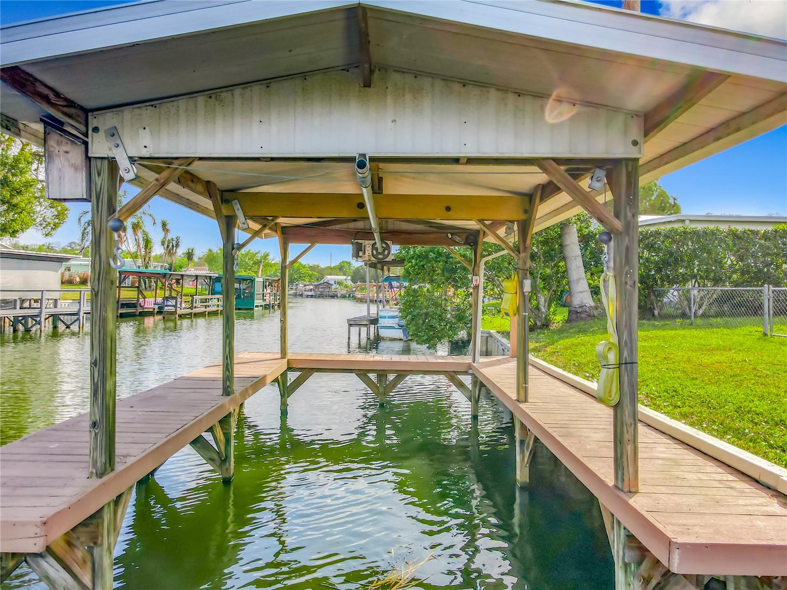 Image 54 of 63 For 12706 Lake Dora Circle