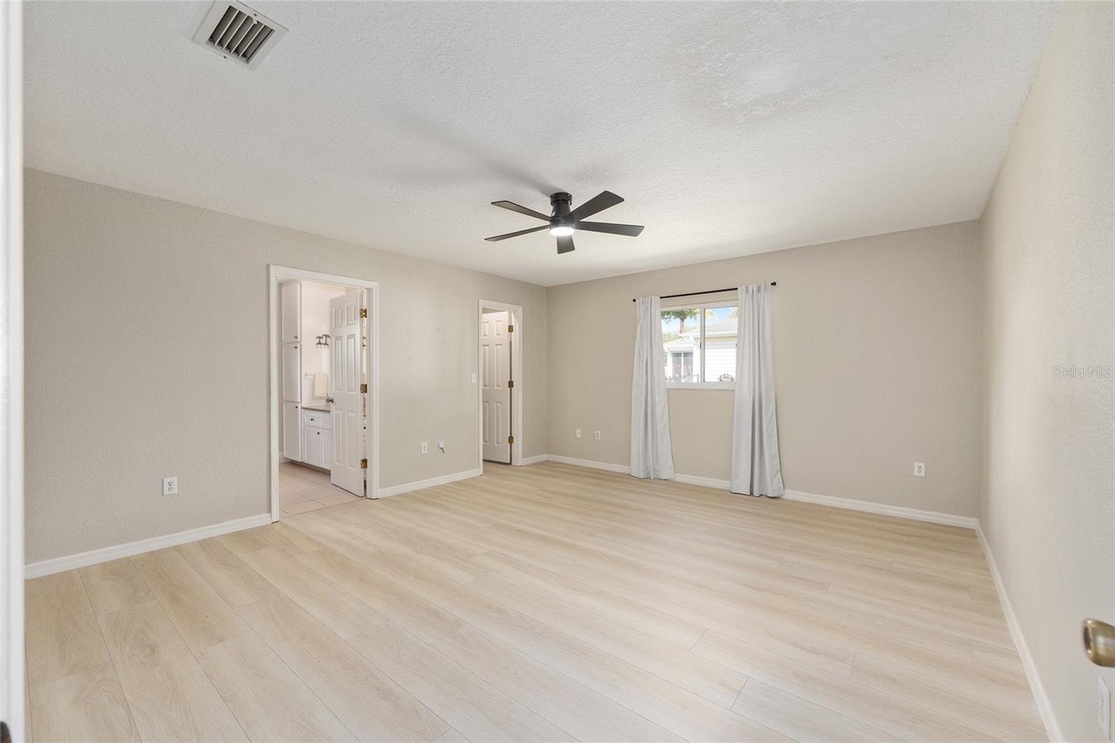 Image 22 of 58 For 9743 175th Street