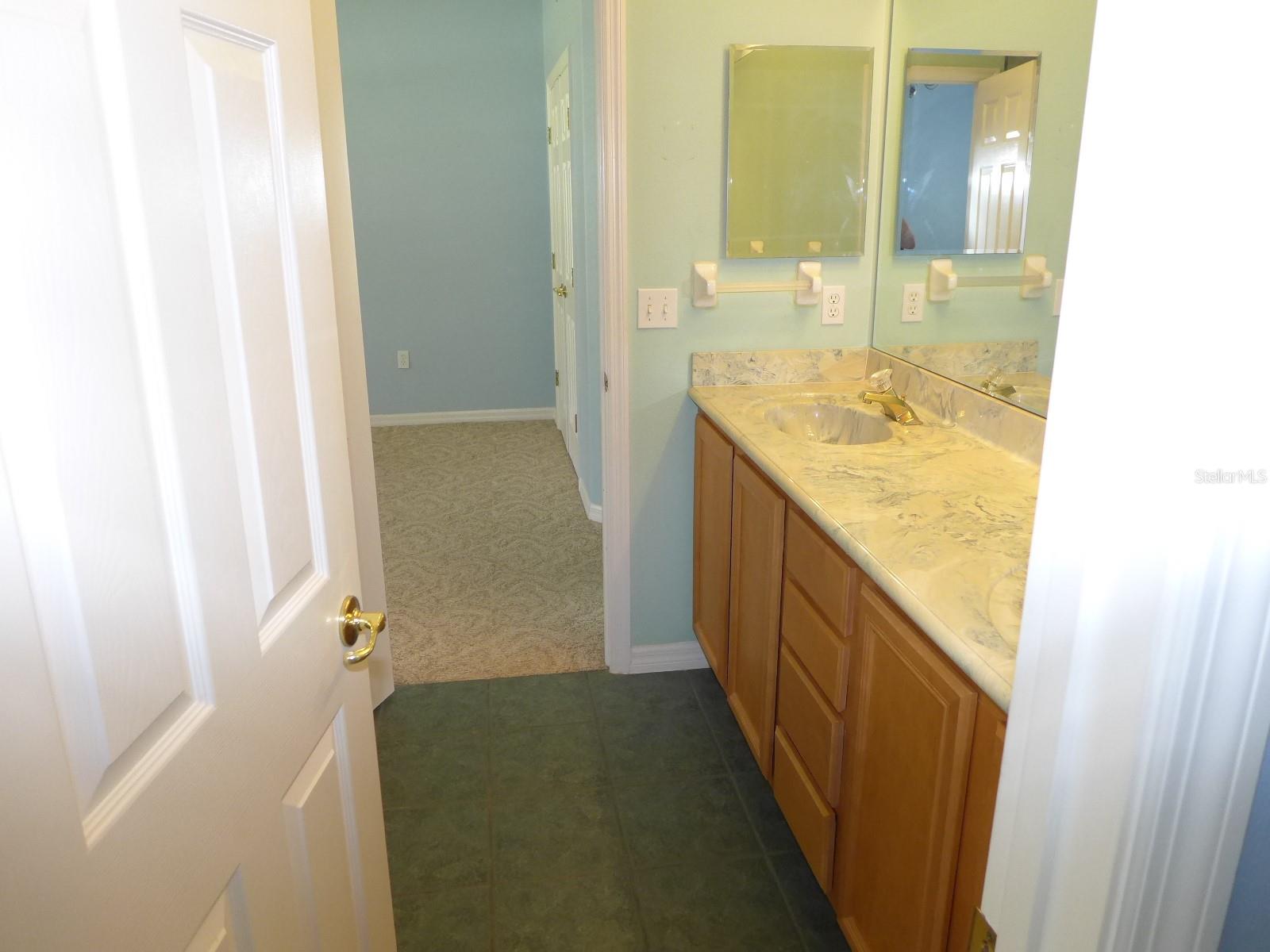 Image 23 of 36 For 9852 Spring Lake Drive