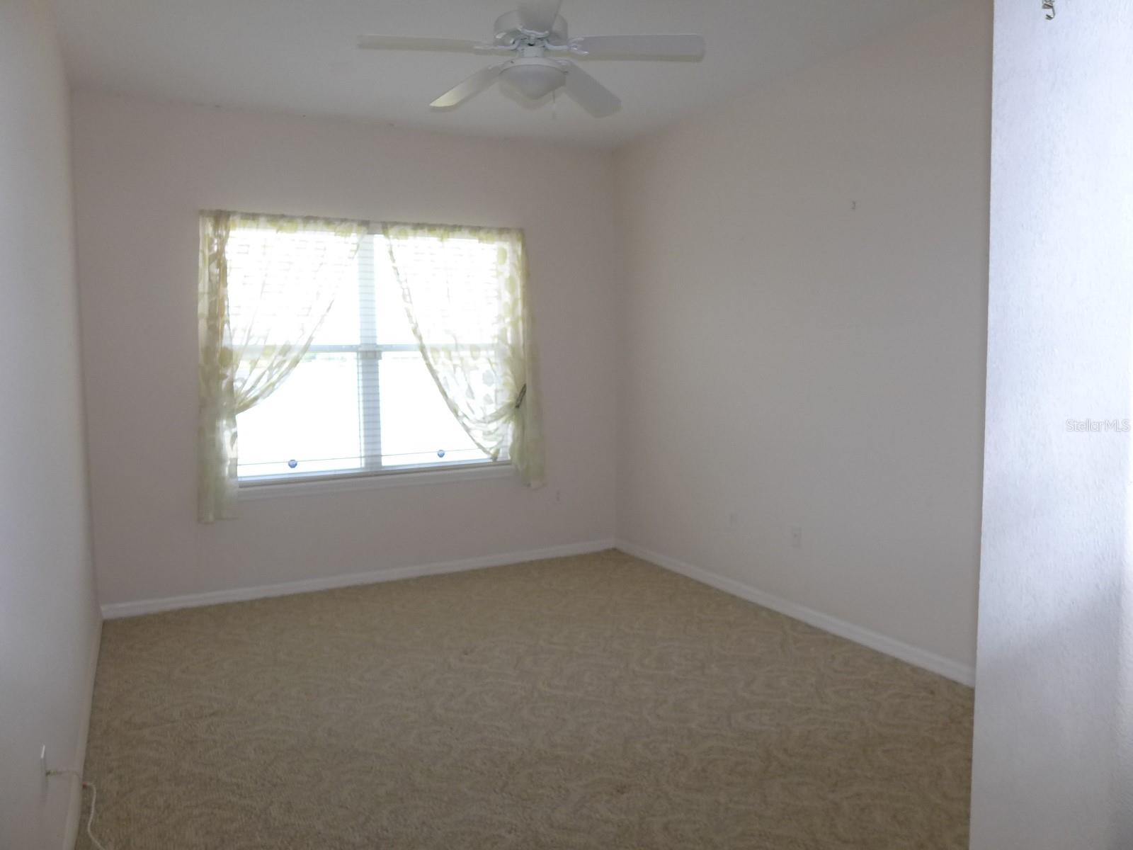 Image 26 of 36 For 9852 Spring Lake Drive
