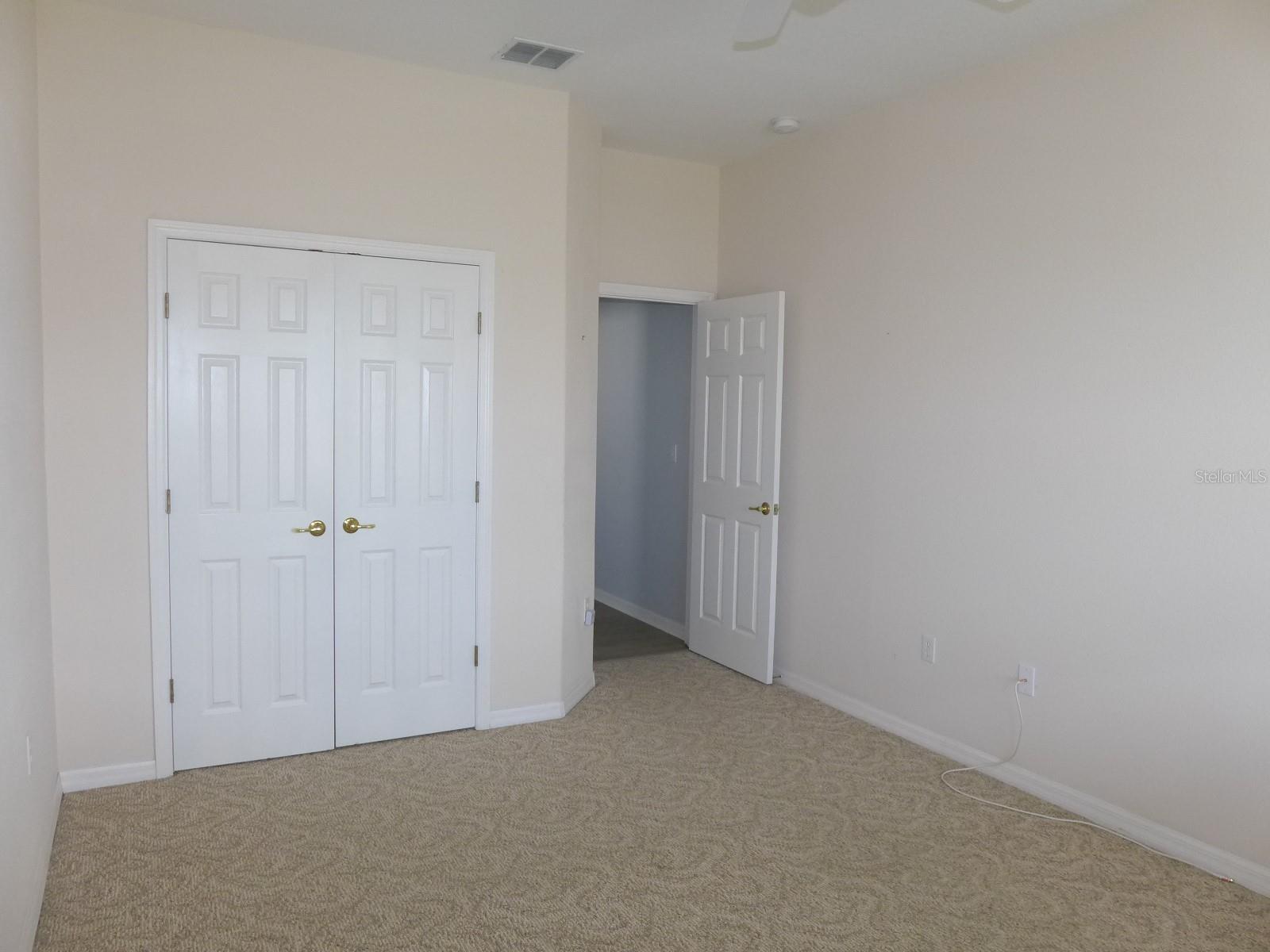 Image 27 of 36 For 9852 Spring Lake Drive