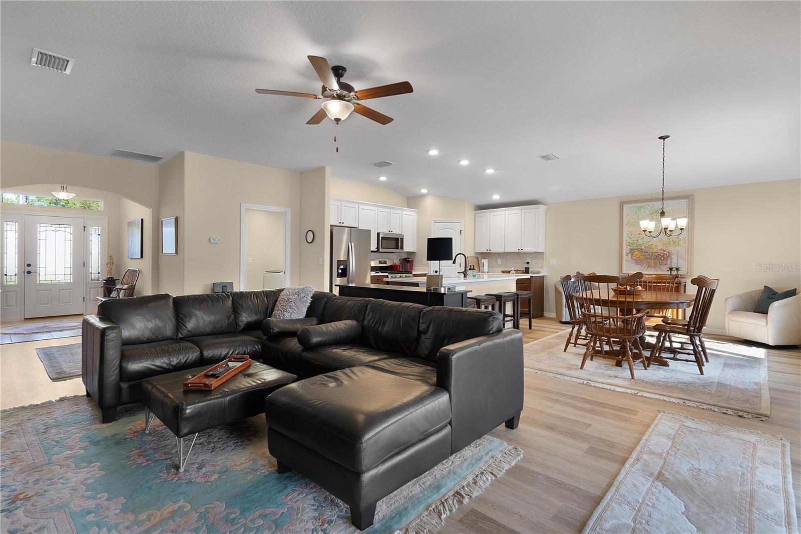 Image 10 of 62 For 3641 Arlington Ridge Boulevard