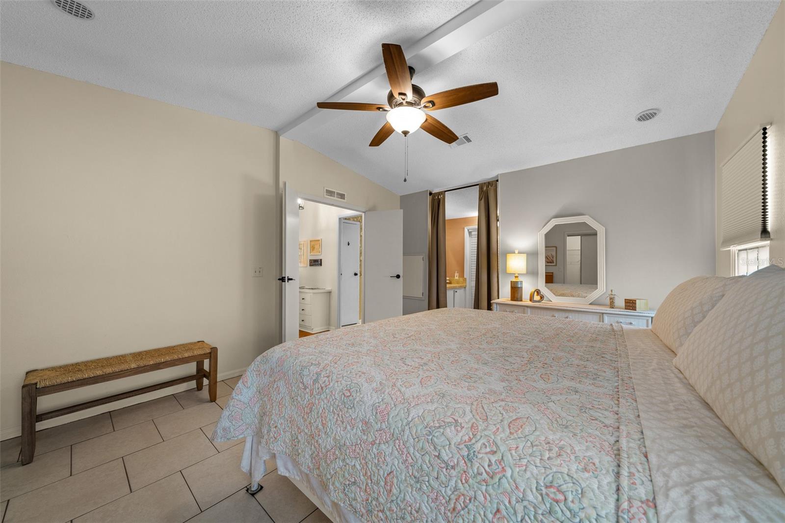 Image 25 of 55 For 1541 Doral Circle