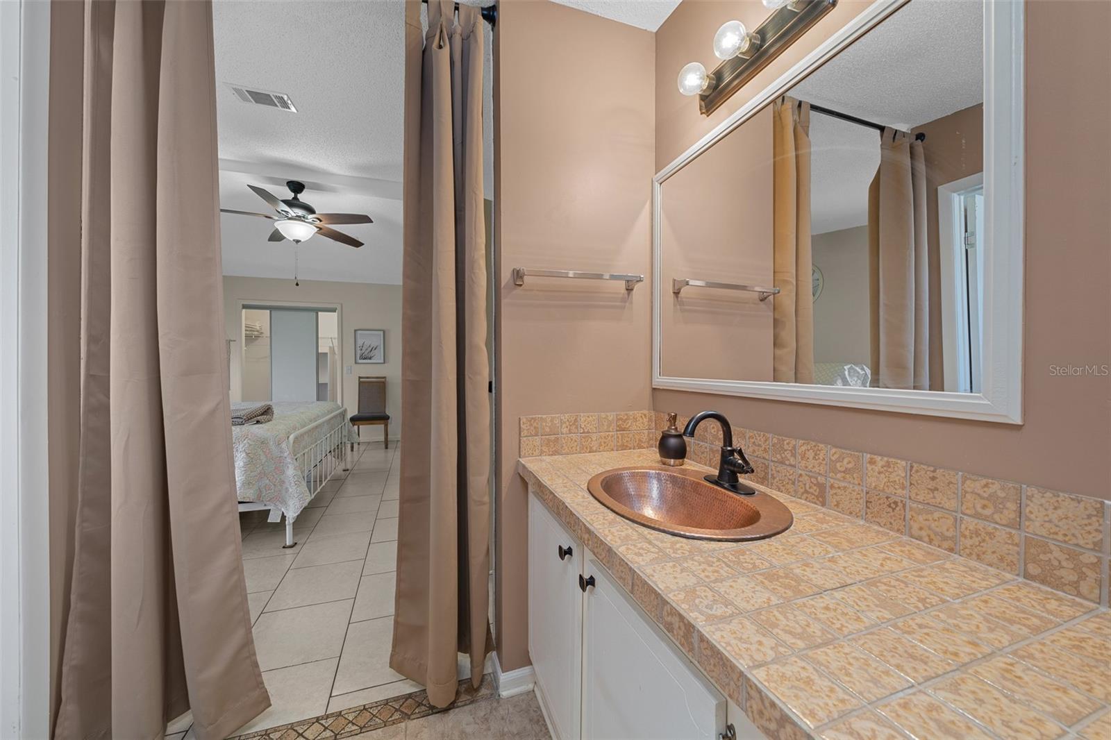 Image 28 of 55 For 1541 Doral Circle