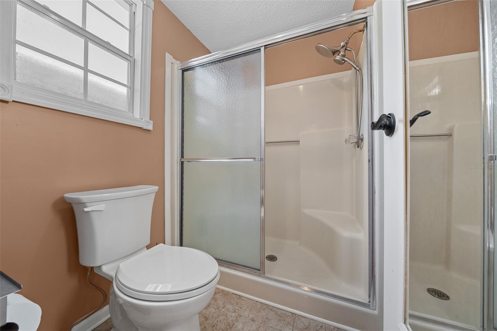 Image 29 of 55 For 1541 Doral Circle