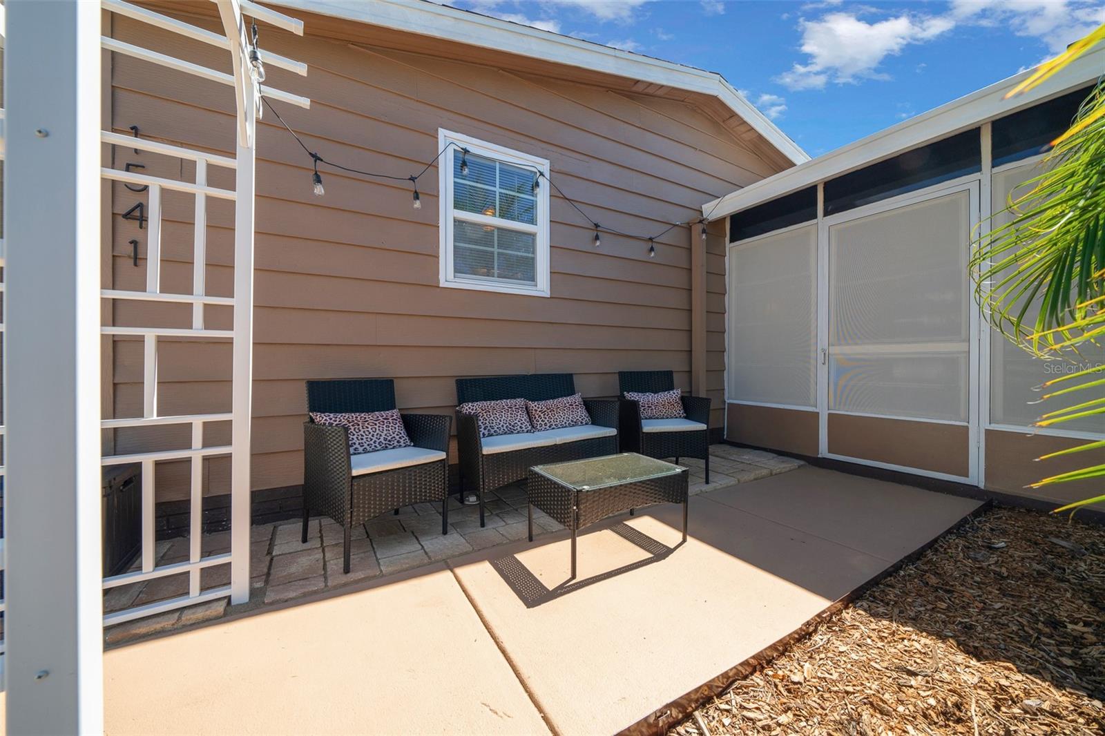 Image 6 of 55 For 1541 Doral Circle