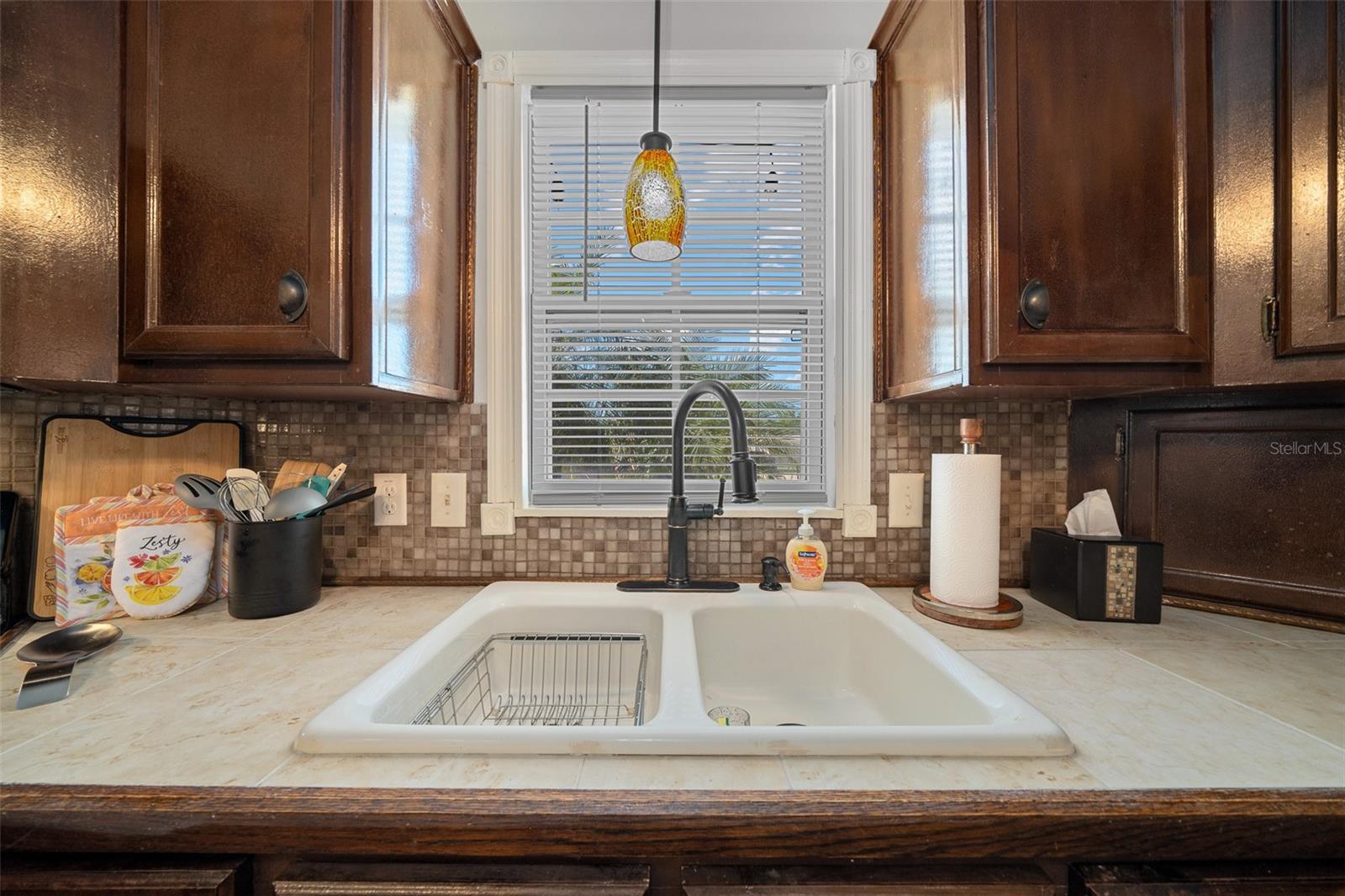 Image 8 of 55 For 1541 Doral Circle