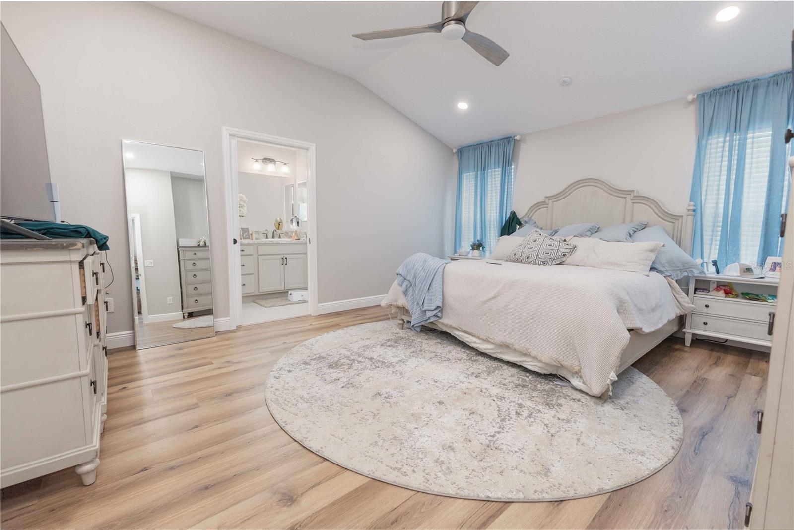 Image 18 of 28 For 3273 Dzuro Drive