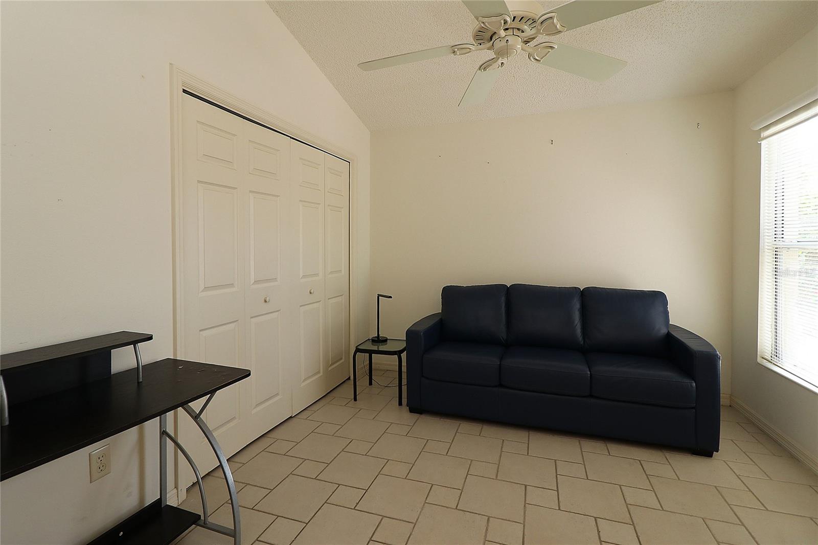Image 20 of 47 For 1135 Easley Way
