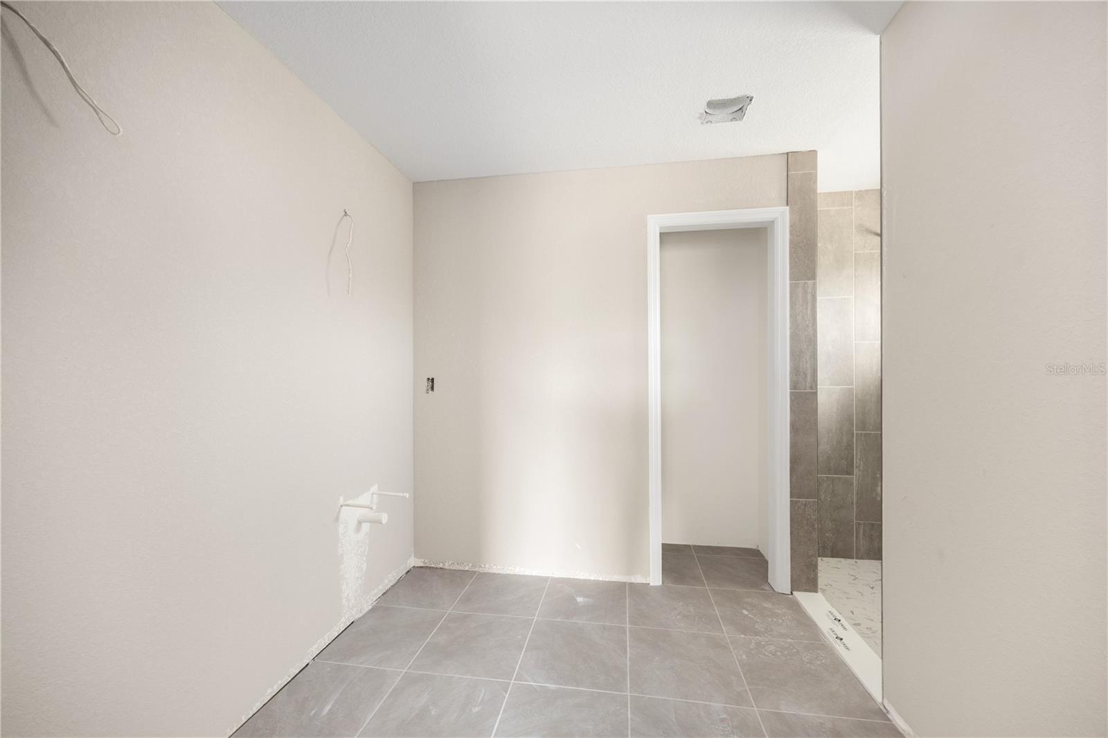 Image 11 of 49 For 2581 75th Boulevard