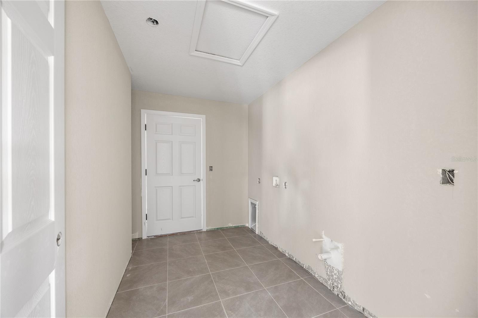 Image 15 of 49 For 2581 75th Boulevard