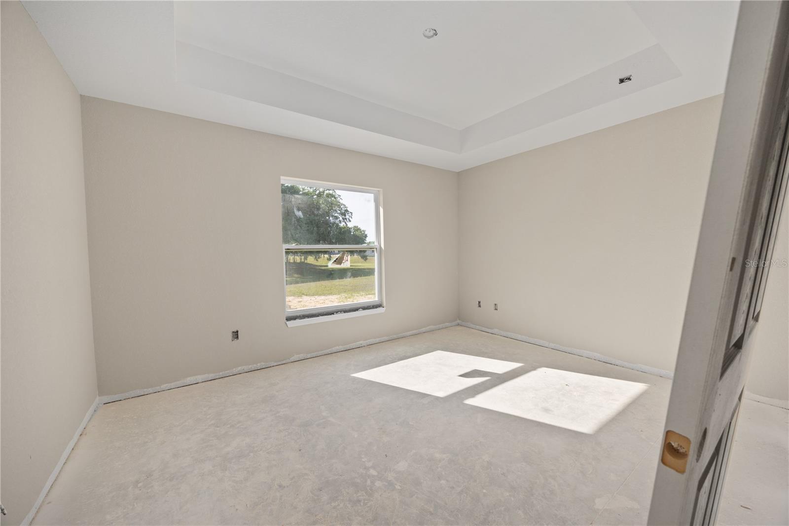 Image 19 of 49 For 2581 75th Boulevard