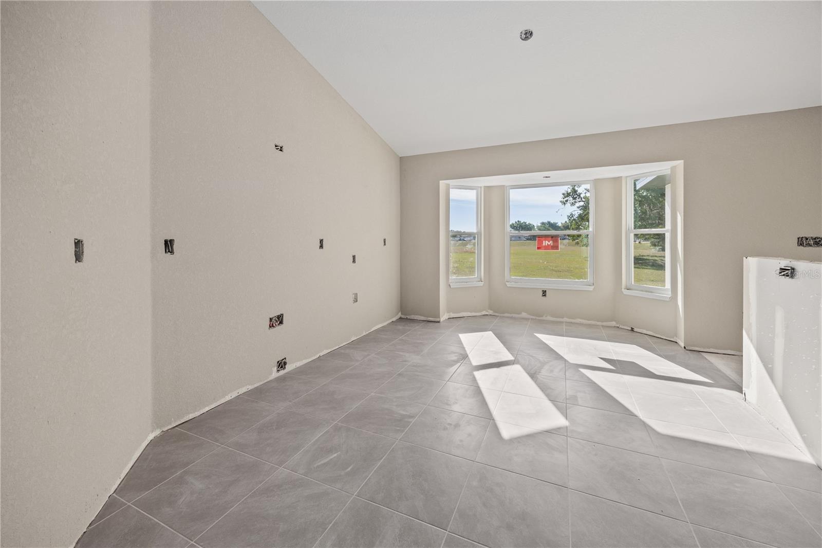 Image 21 of 49 For 2581 75th Boulevard