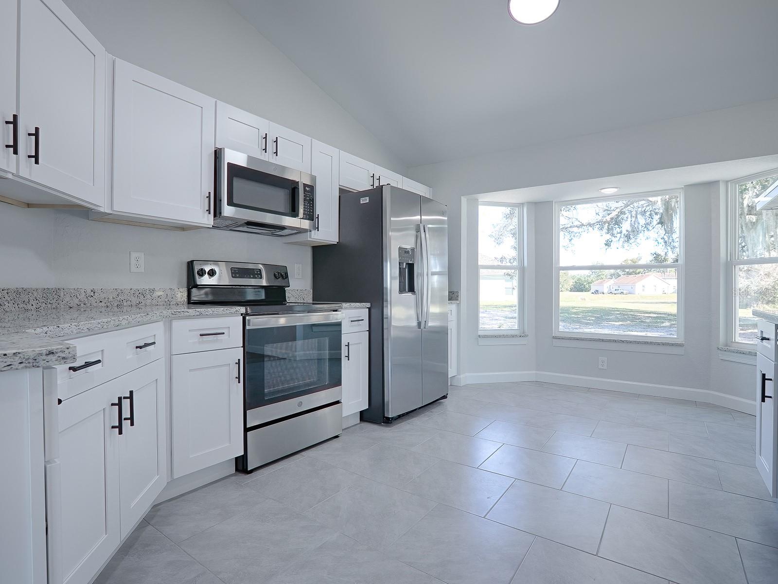 Image 27 of 49 For 2581 75th Boulevard
