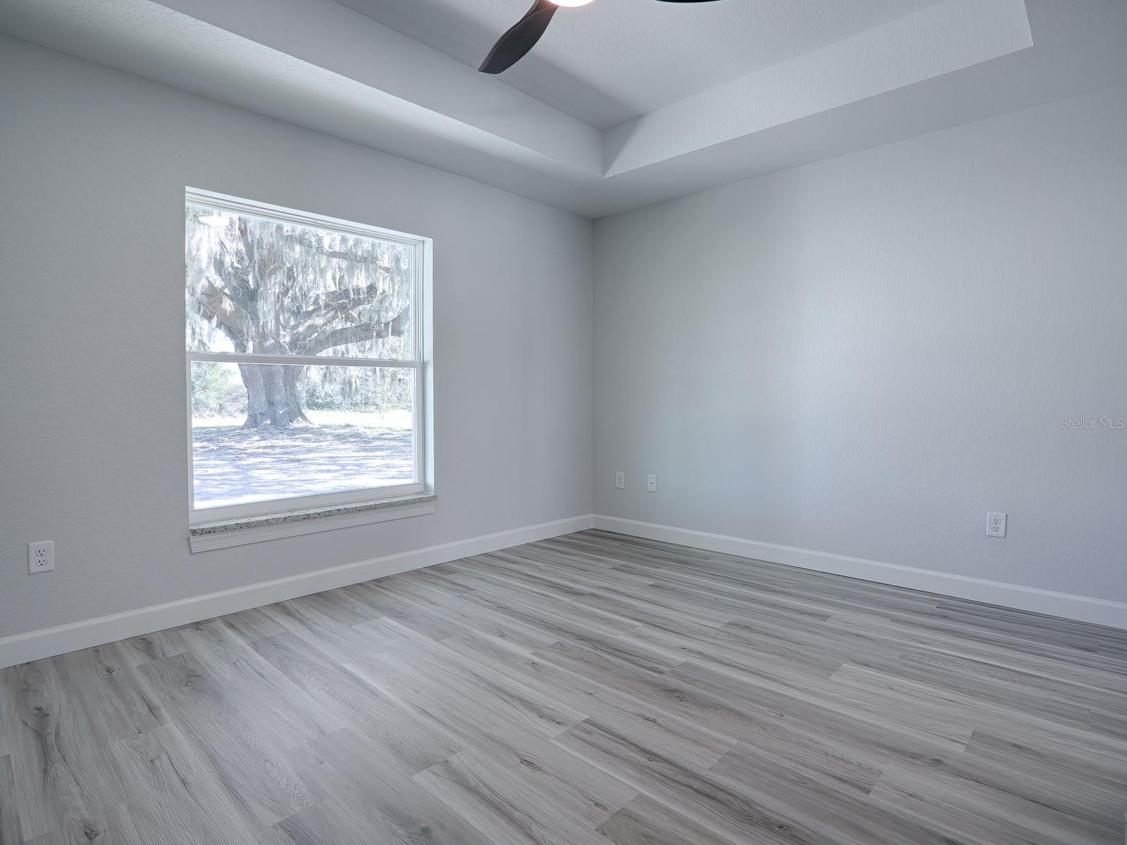 Image 36 of 49 For 2581 75th Boulevard