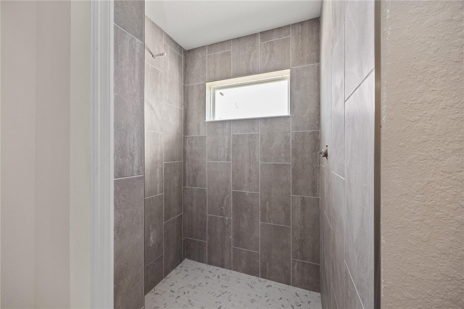 Image 9 of 49 For 2581 75th Boulevard