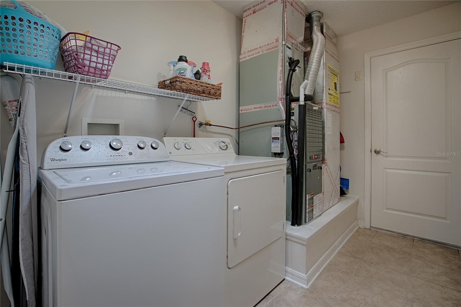 Image 26 of 56 For 725 Beldon Court