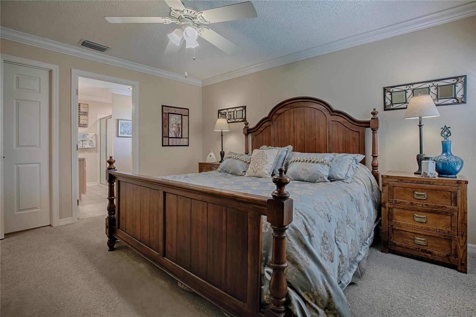 Image 30 of 56 For 725 Beldon Court
