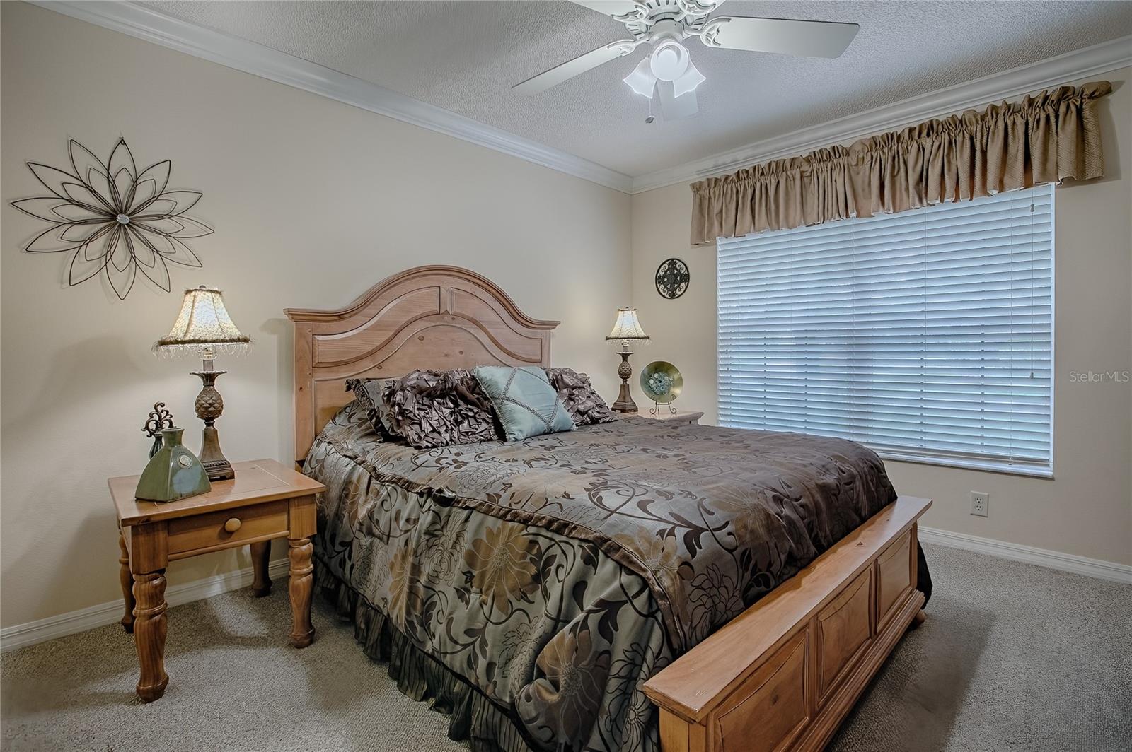 Image 32 of 56 For 725 Beldon Court