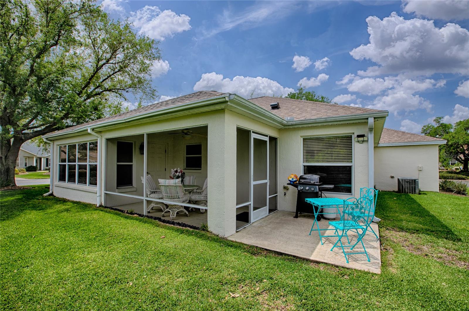 Image 38 of 56 For 725 Beldon Court