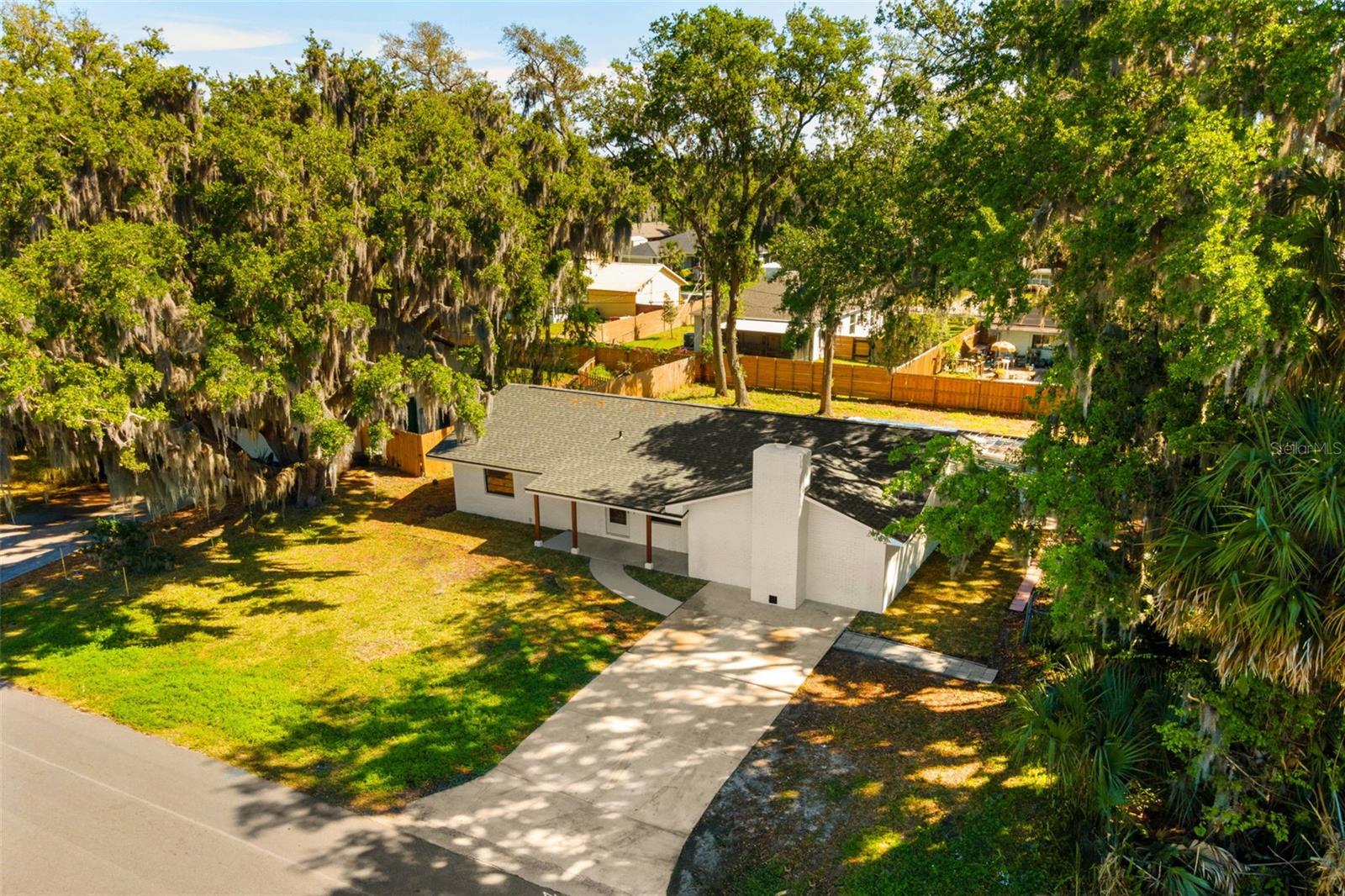 Image 30 of 32 For 2517 Royal Palm Drive